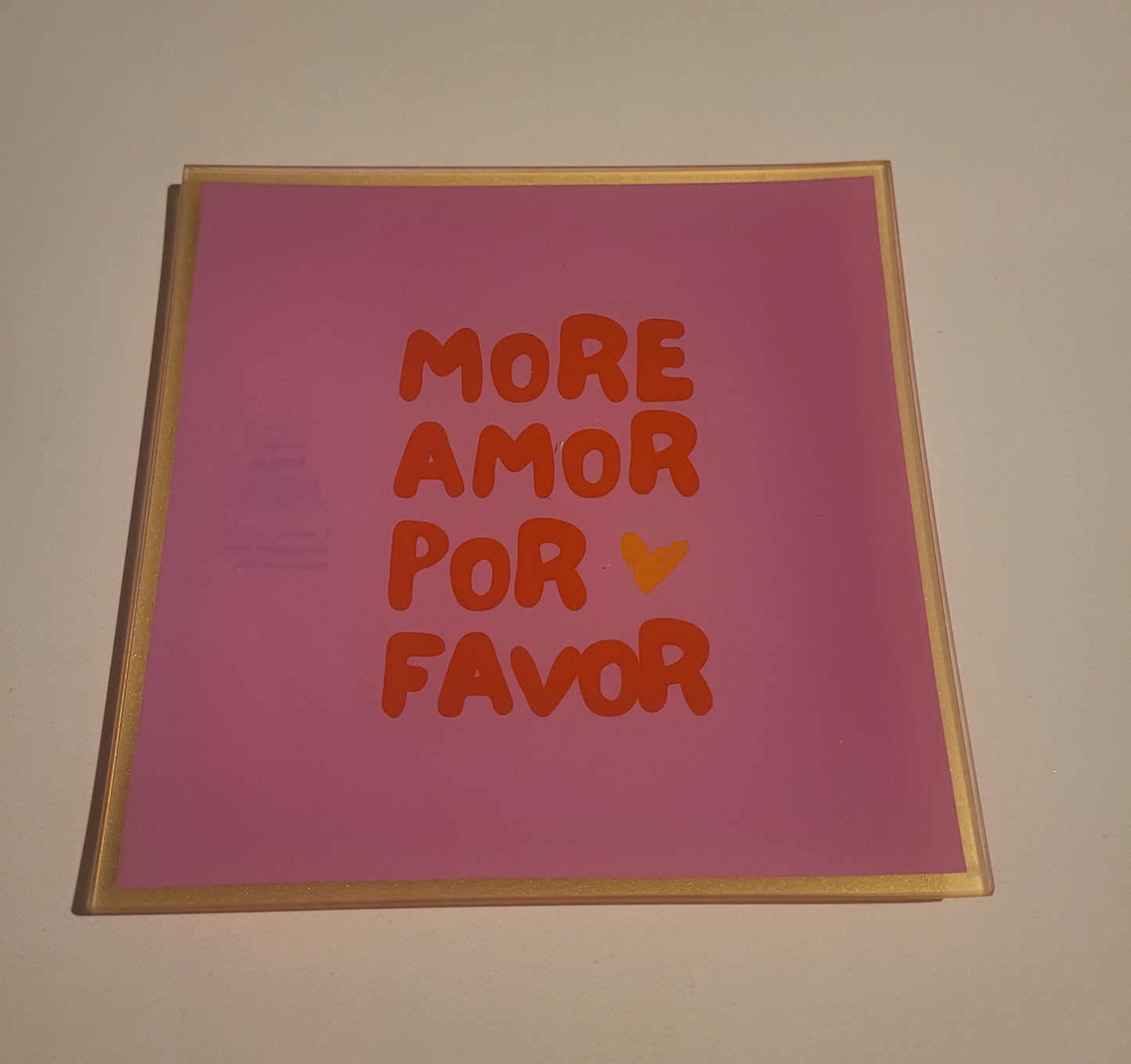 Dekorativer Glasteller